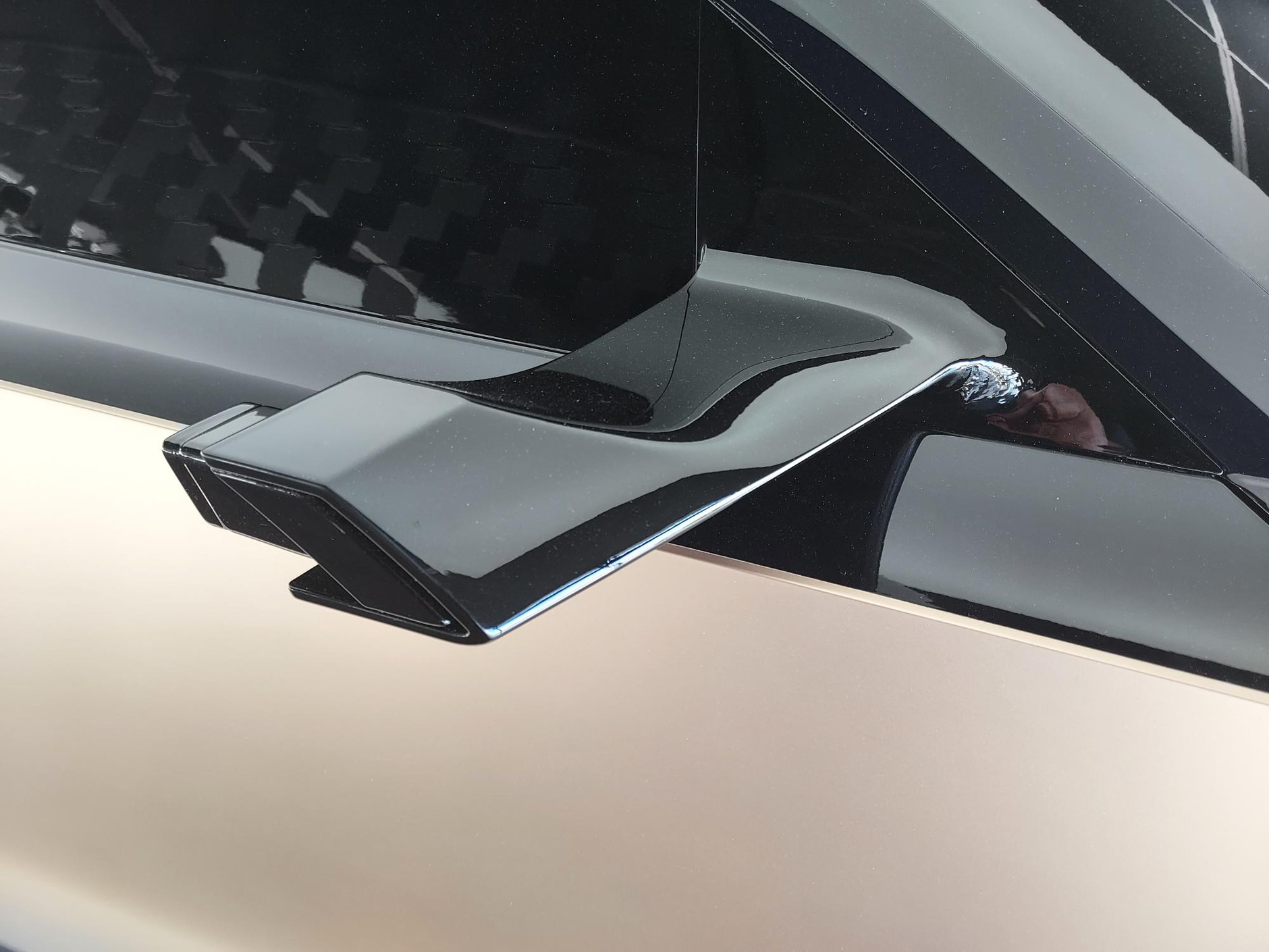 SM Tribute – studium projektowe