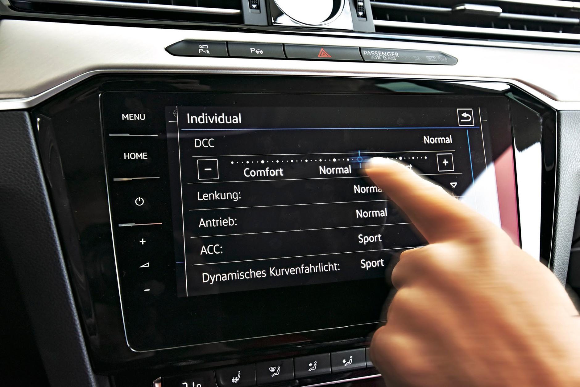 Bez fizycznych przycisków