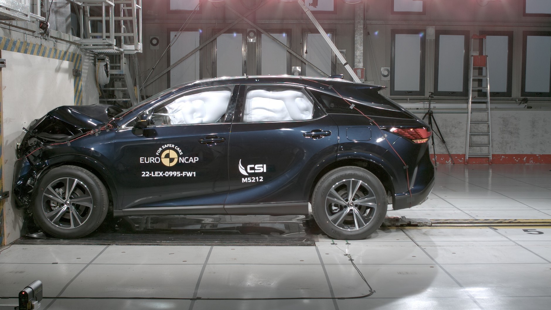 Crash-test: Lexus RX