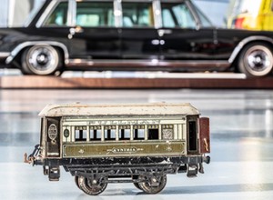 Mercedes Pullman - luksus, prestiż i przestrzeń