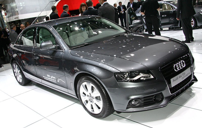 Paryż 2008: Audi A4 TDI concept e - 2,0 TDI (88 kW) i 3,99 l/100 km