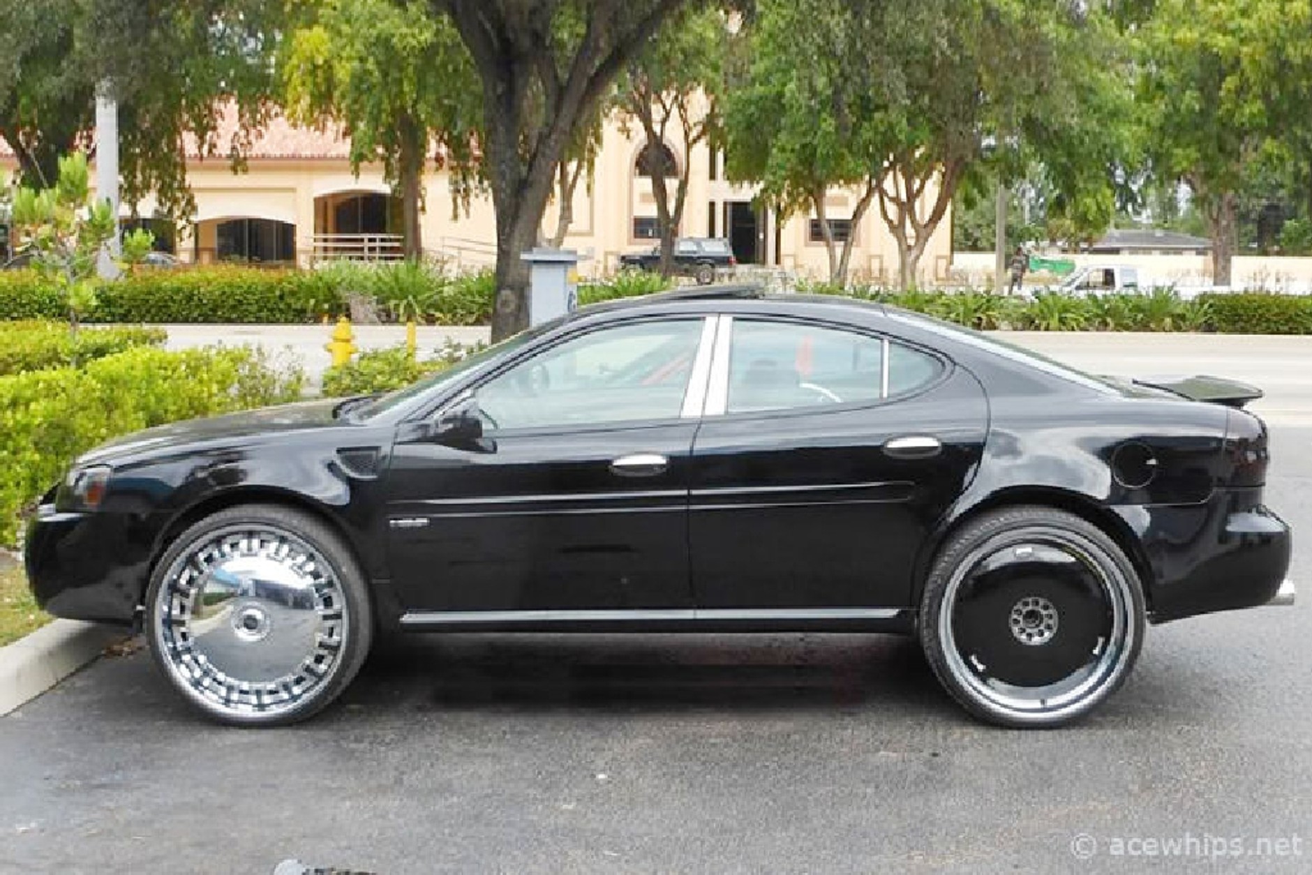 Felgi w rozmiarze XXL - zdjęcia