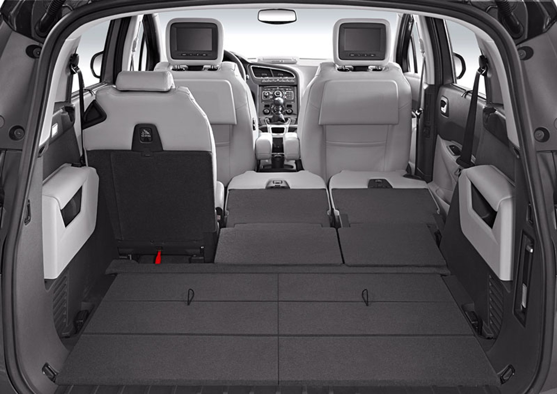 Peugeot: 5008 - duży, wygodny, nowoczesny, dla 5 lub 7 osób