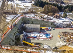 W tunelu nie ma przerwy zimowej – prace na zakopiance postępują