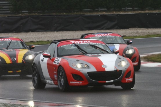 MX-5 Open Race 2010 - wielki debiut Mazdy (galeria)