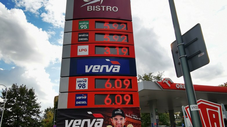 Cena paliwa na stacji Orlen w Warszawie, 14 października 2021