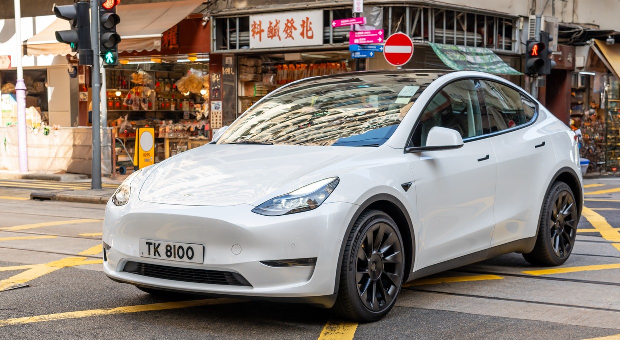 Czy Tesla w Chinach podzieli los Porsche? Na razie panicznie obniża ceny