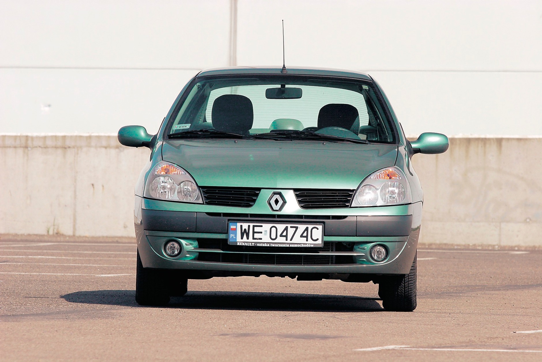 Porównanie trzech sedanów