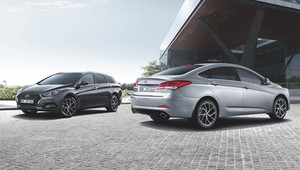 Hyundai i40 - odświeżony wygląd i nowy silnik