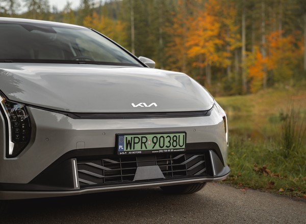 Elektryczna Kia EV4 na trasie. Ponad 400 km po Polsce. Wyobrażenia miałem inne niż rzeczywistość