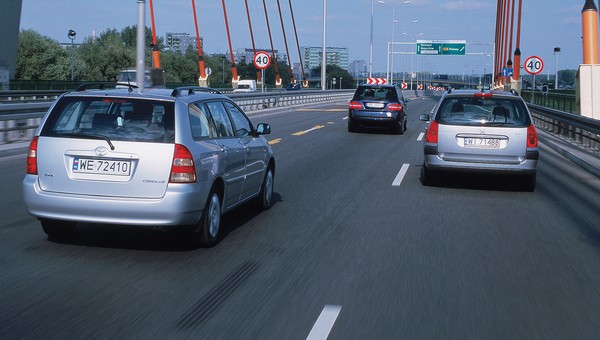 Używane kombi za grosze - Fiat Stilo kontra Peugeot 307 i Toyota Corolla