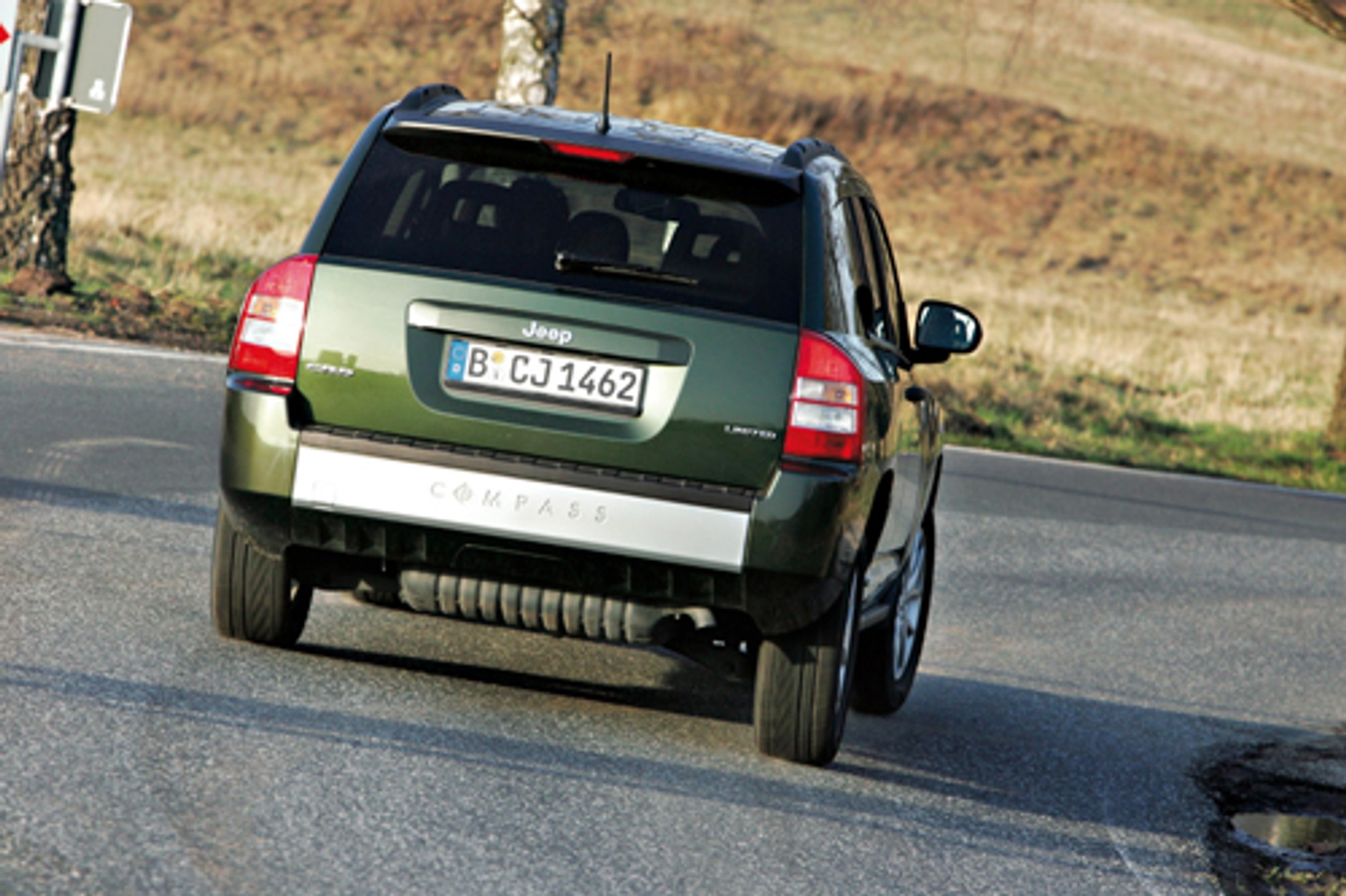 Opel Antara, Honda CRV, Mitsubishi Outlander, Jeep Compass, Chevrolet Captiva, BMW X3 - Sześciu niezawodnych towarzyszy