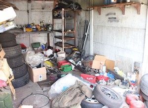 Naprawiamy i sprzątamy – co zrobić ze śmieciami?
