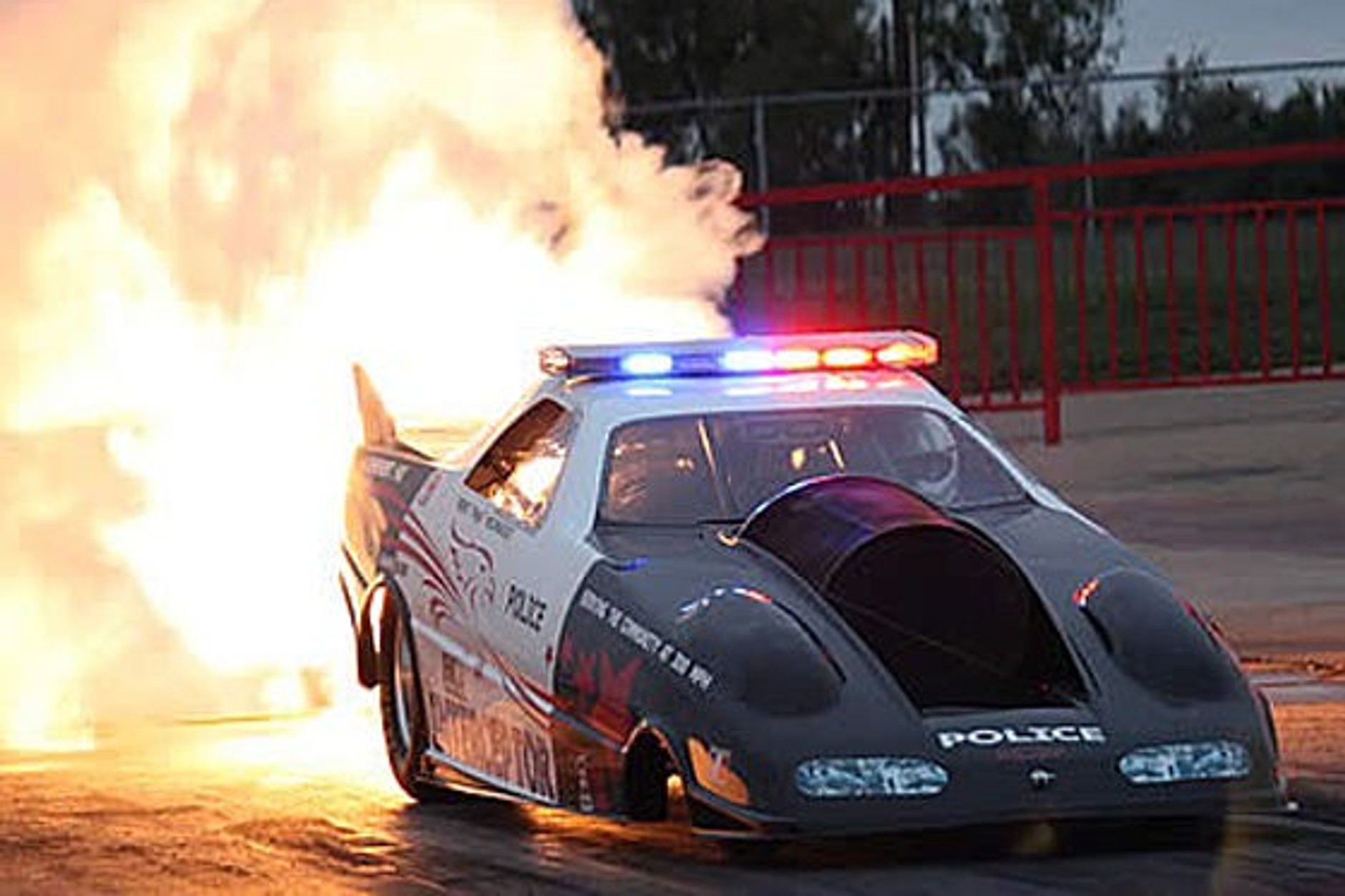 Radiowozy na świecie