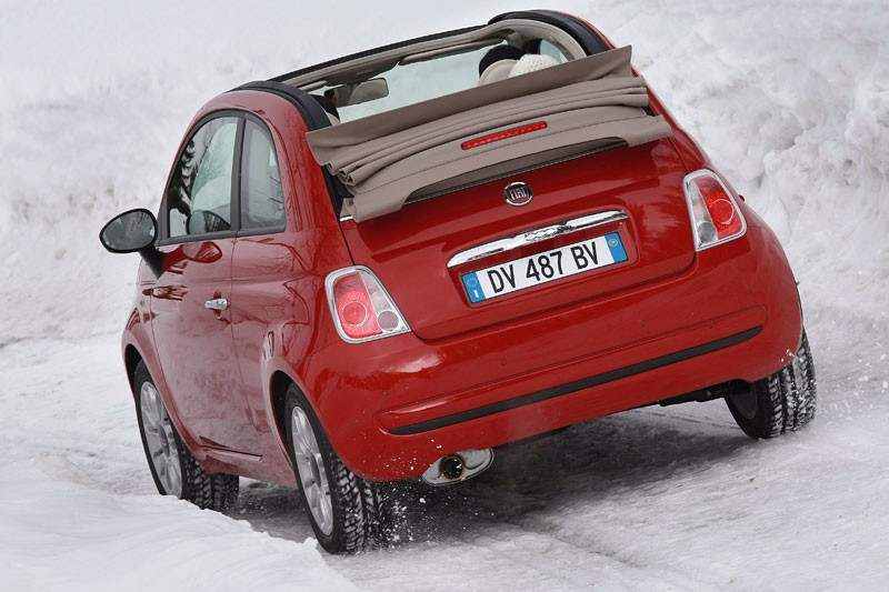 Fiat 500C: nowe informacje i zdjęcia włoskiego kabrioletu (fotogaleria)