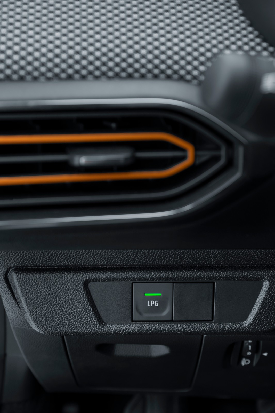 Nowa Dacia Sandero Stepway – wnętrze