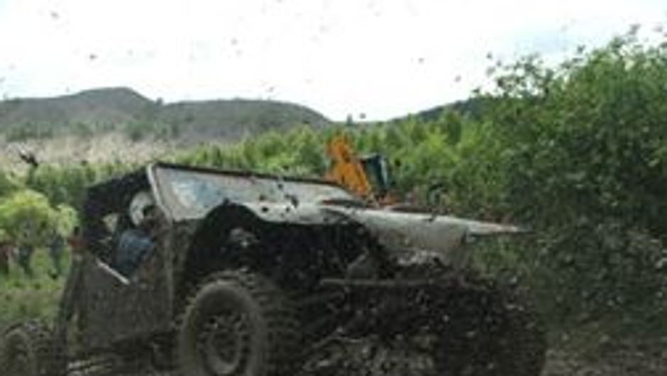 Rajdy terenowe: tym razem rodzinne zwycięstwo Łoszewskich