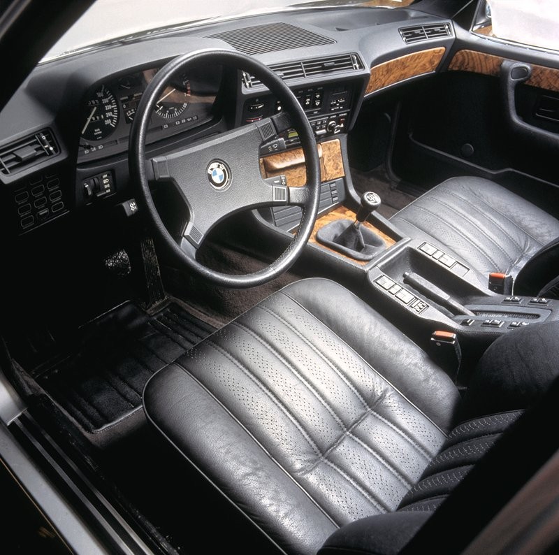 BMW serii 7: już 30 lat na drogach