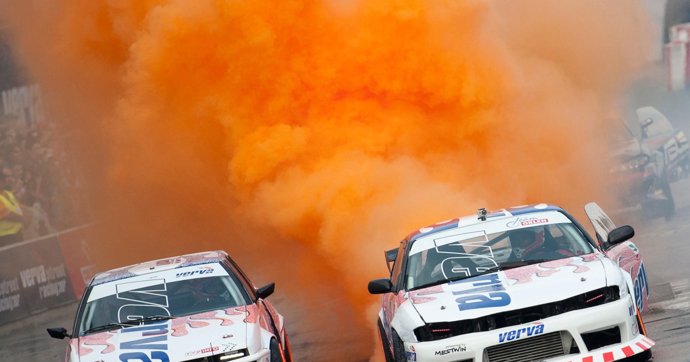 Drifting i FMX na VERVA Street Racing 2012