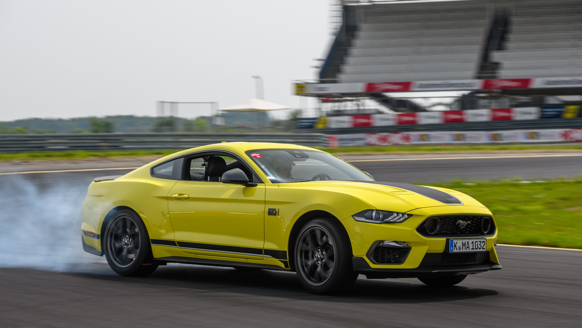 Ford Mustang Mach 1