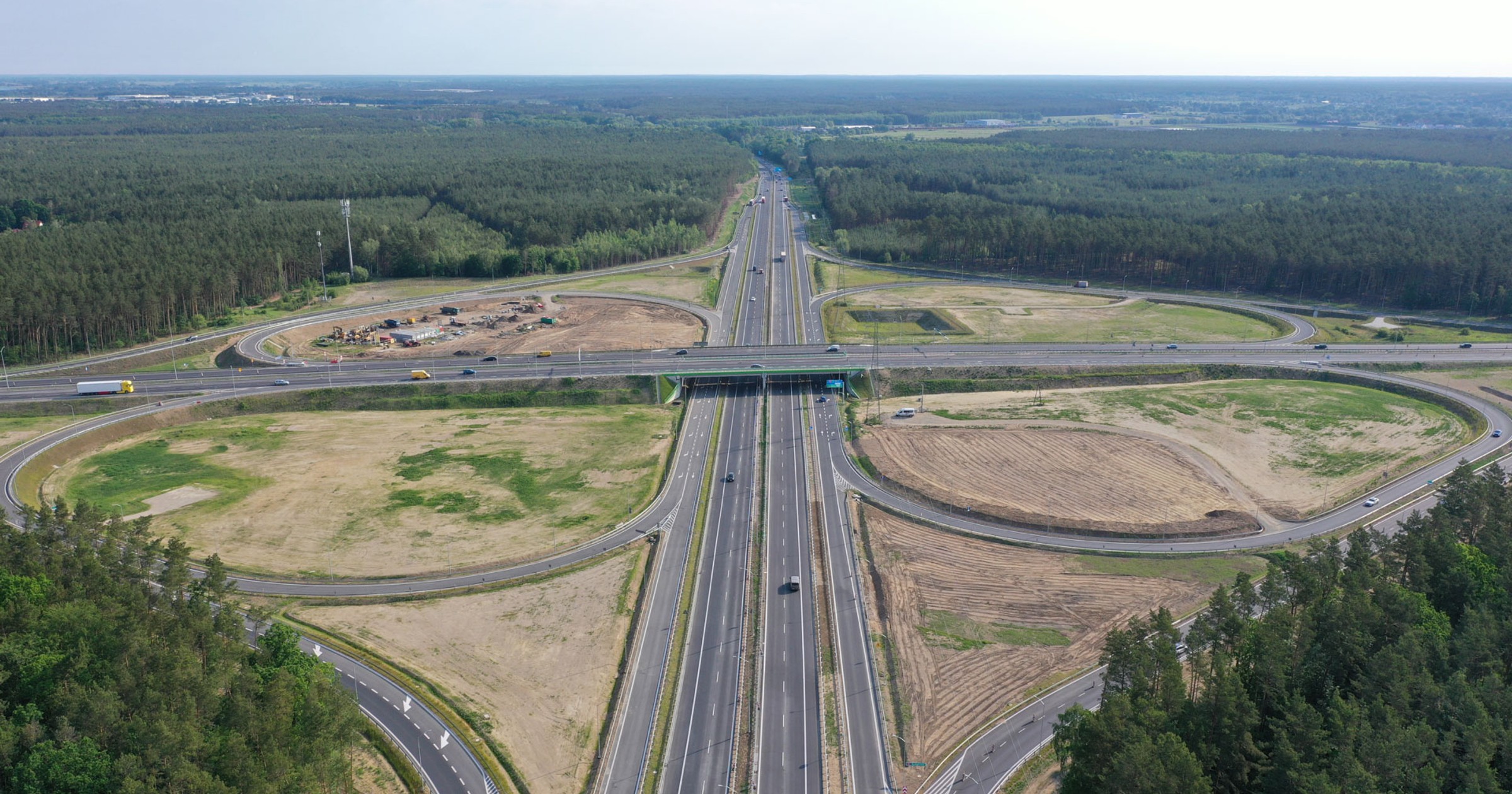 Węzeł na połączeniu autostrady A6 i drogi krajowej 10