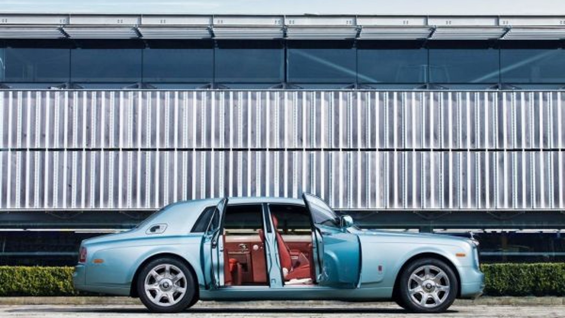 Rolls-Royce 102EX Electric Concept