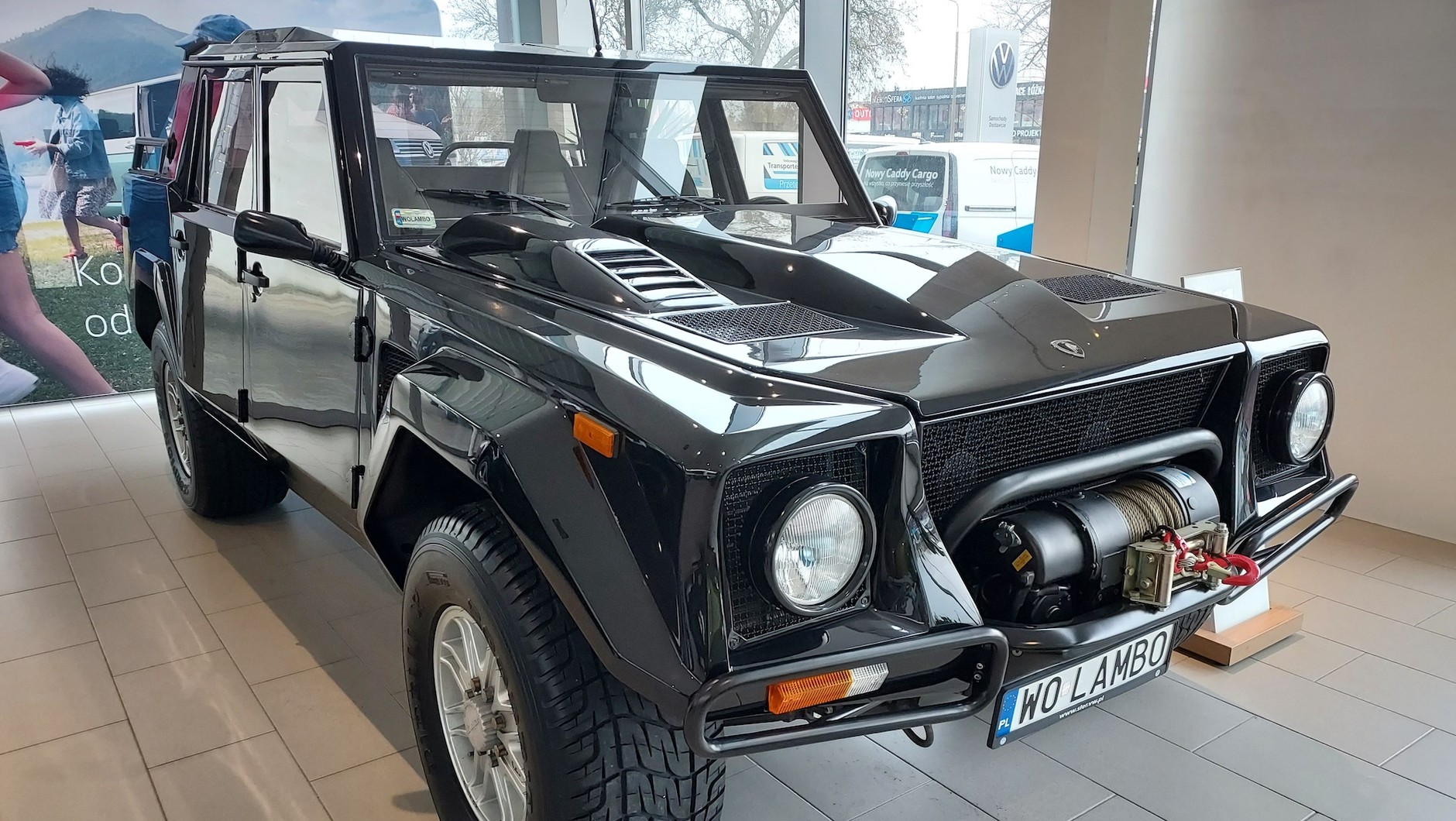 Lamborghini LM 002 (1992 r.)