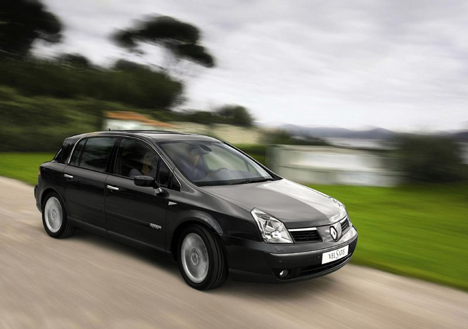 Renault Vel Satis: nowy turbodiesel i skrzynia biegów