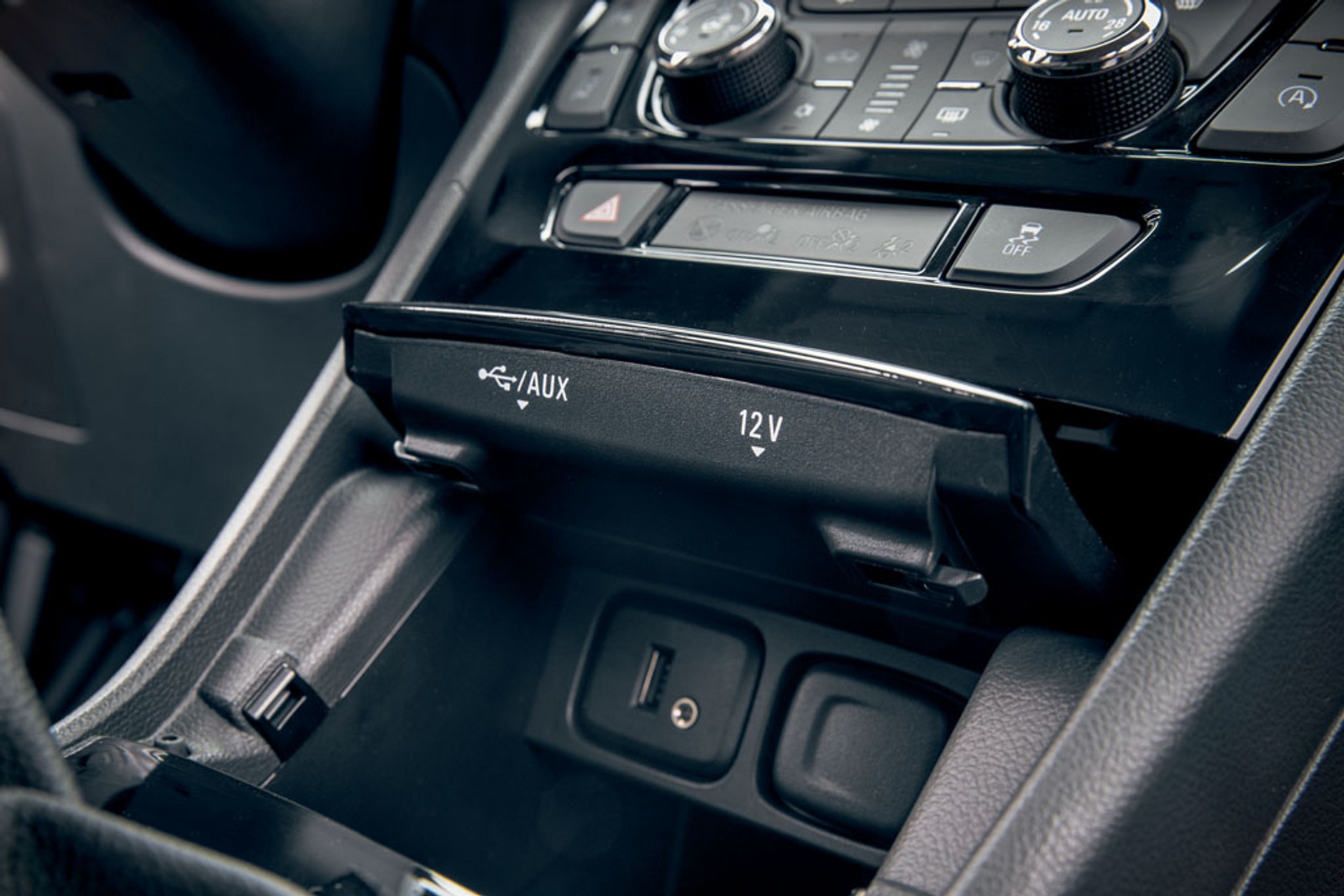 Opel Mokka X 1.6 CDTI 4x4 - lider miejskich crossoverów