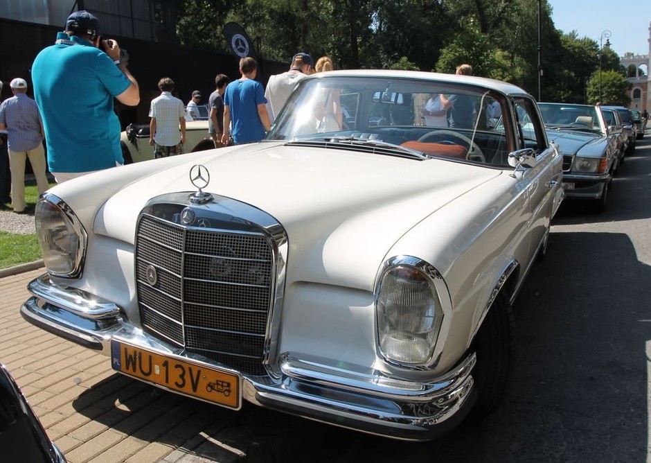 Dzień Klasyków w Stacji Mercedes na warszawskim Powiślu (2.08.2015 r.)