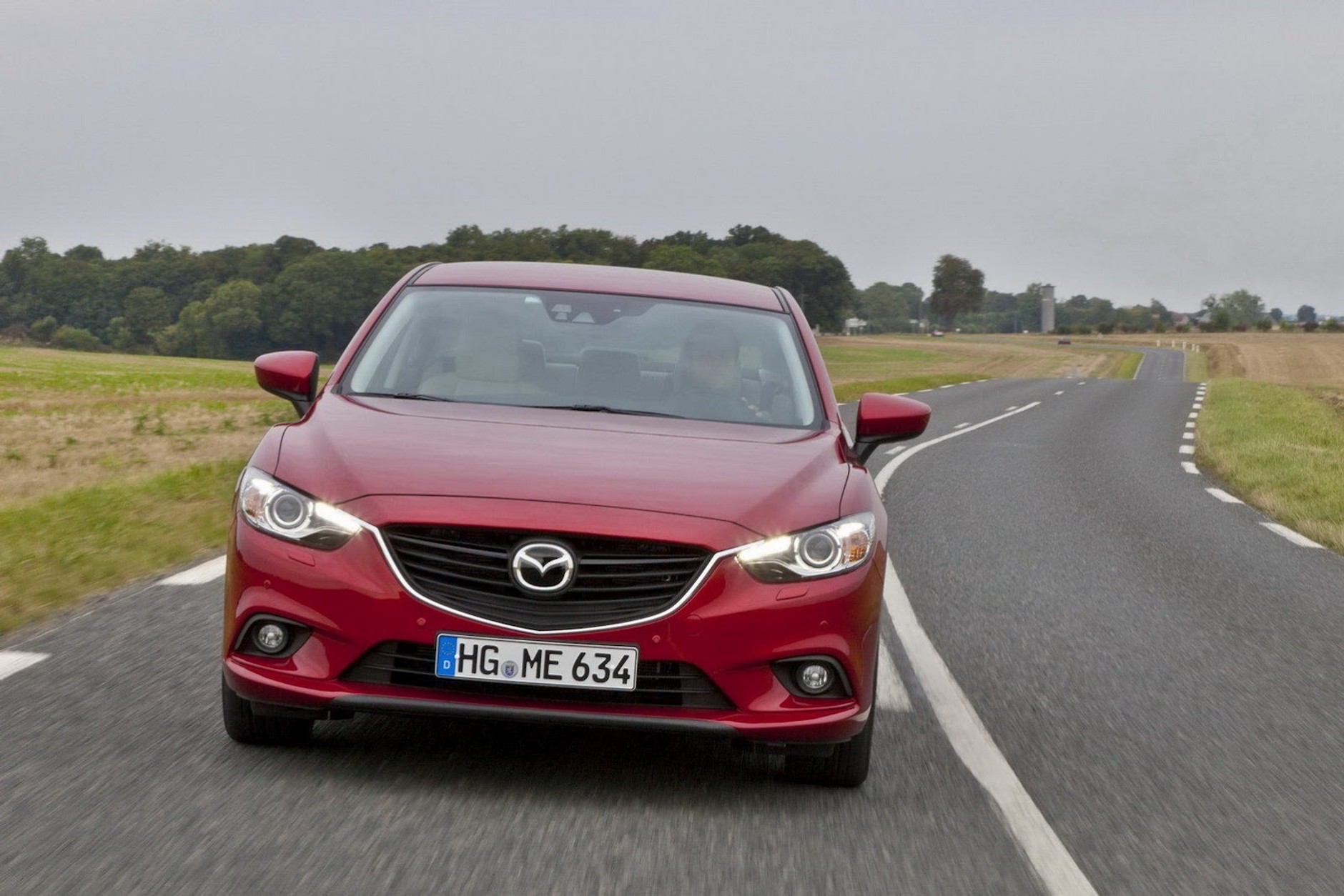 Wiemy jak jeździ nowa Mazda 6: nareszcie ma to coś!