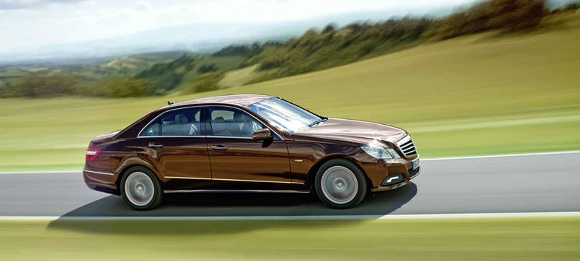 IAA Frankfurt 2009: Mercedes-Benz E - kombi nadjedzie jesienią, sedan kupiło 40 tys. osób