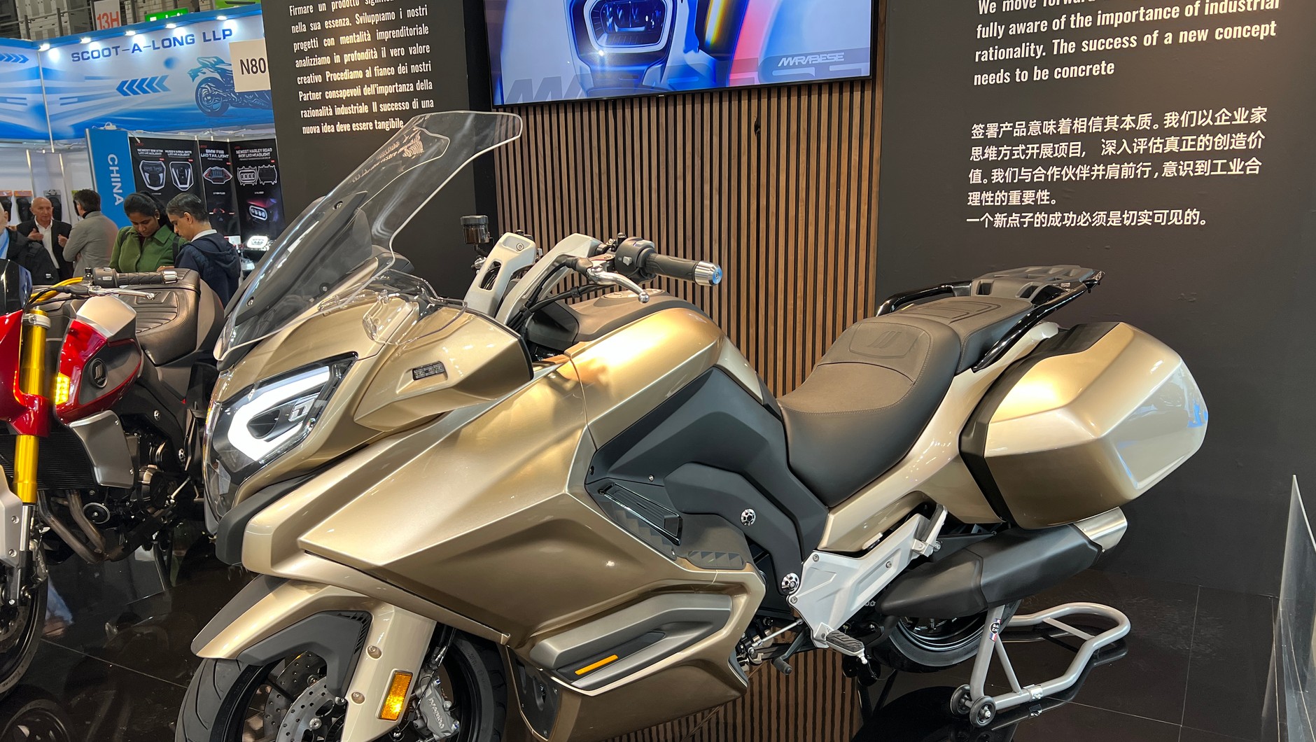 Wystawa motocyklowa EICMA 23