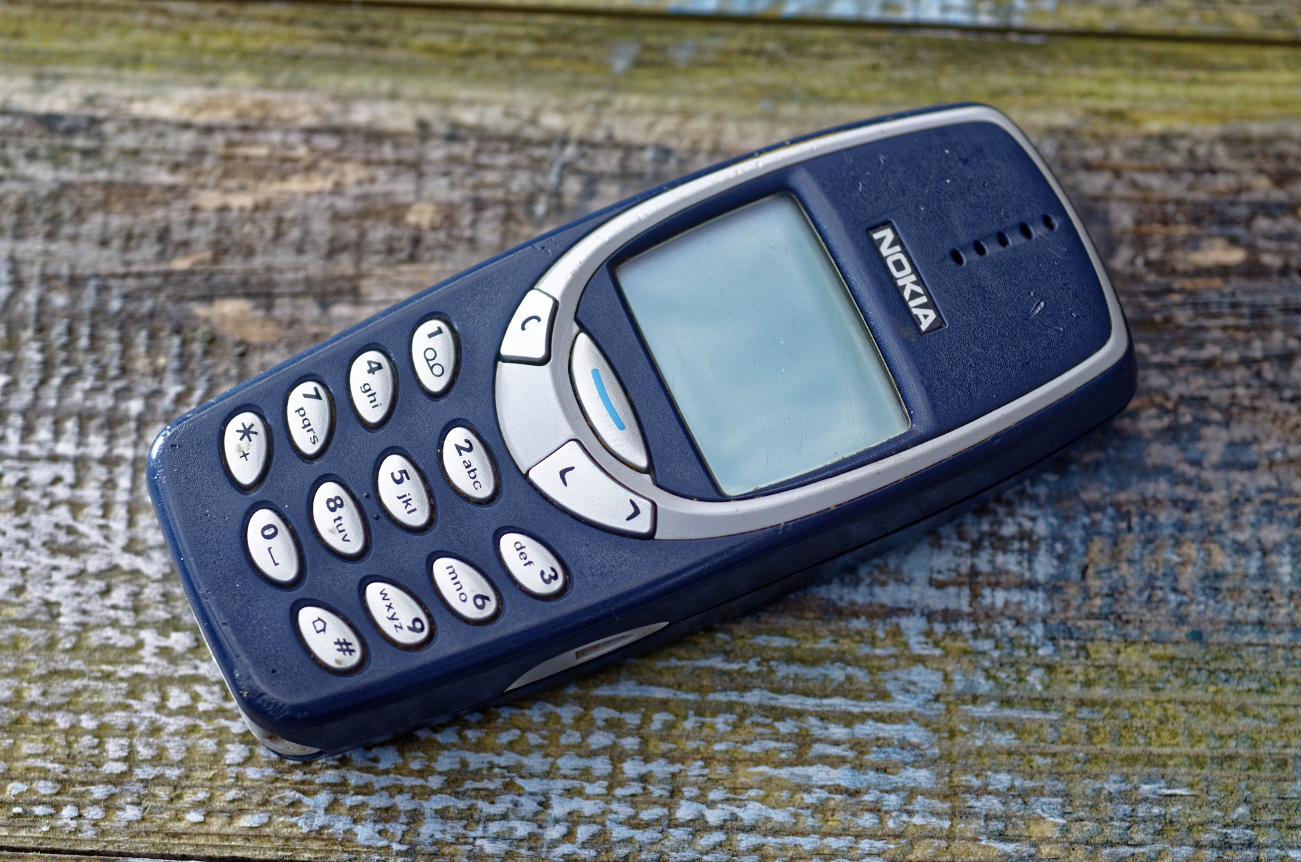 Nokia 3310 złodziei różni się obecnością nieoferowanego portu USB