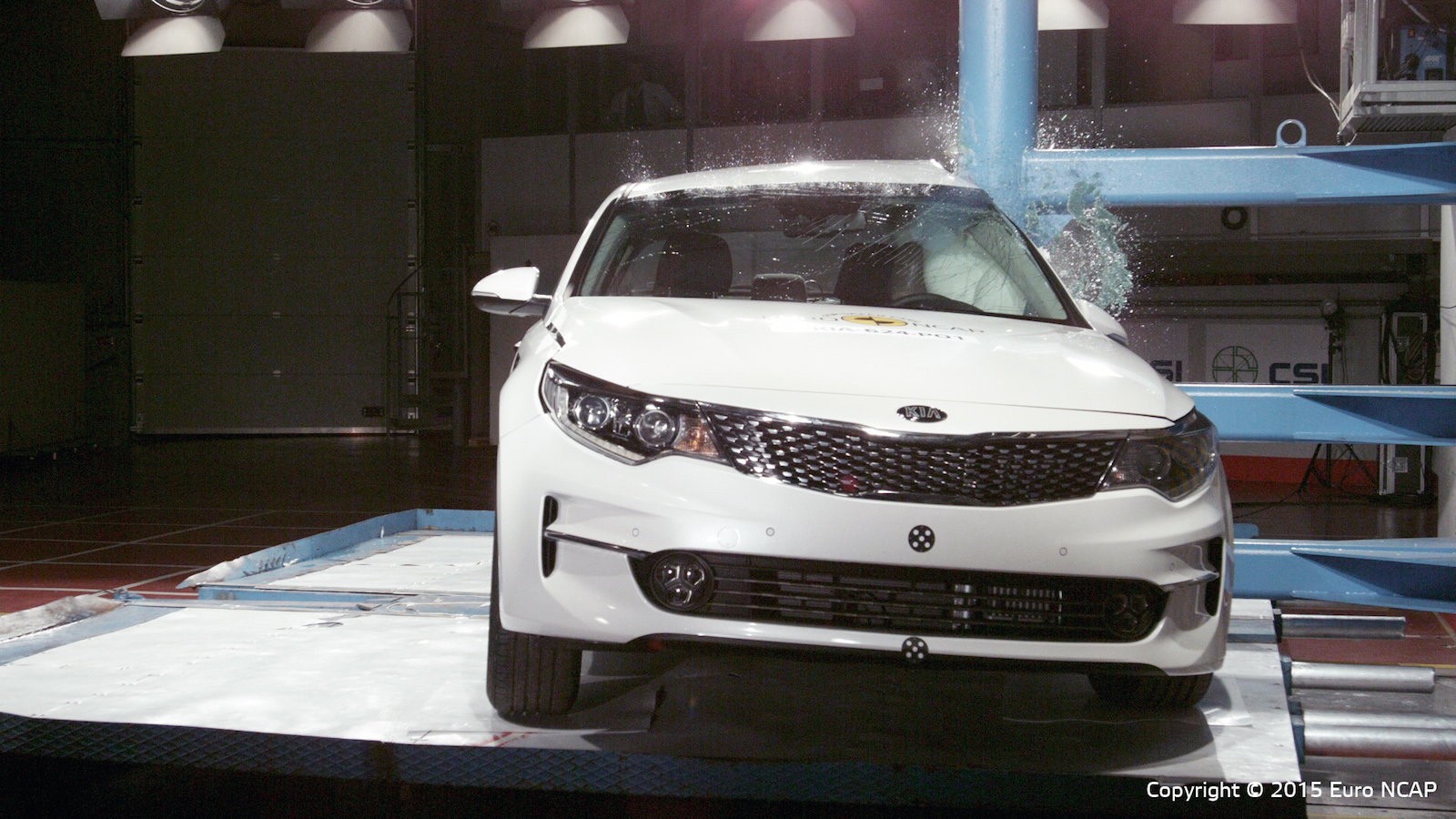 Kia Optima - test zderzeniowy