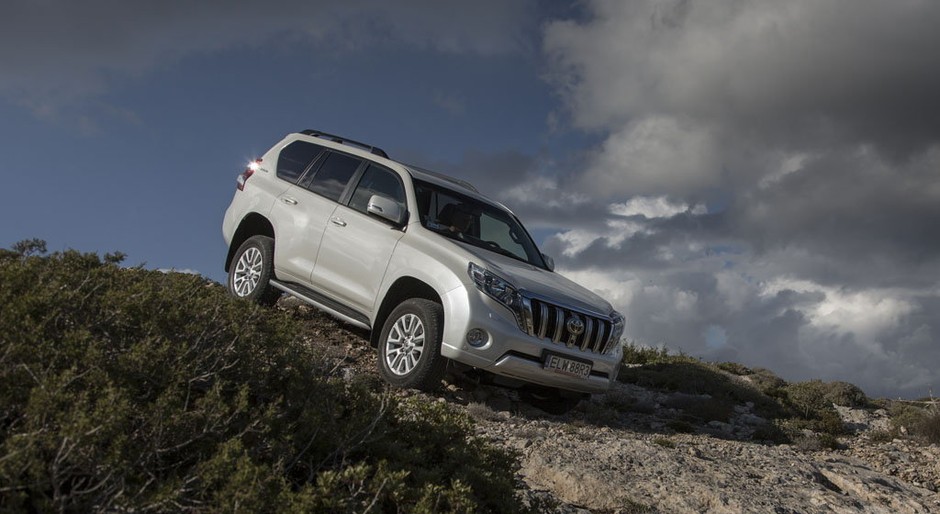 Toyota Land Cruiser z nowym dieslem - downsizing legendy?