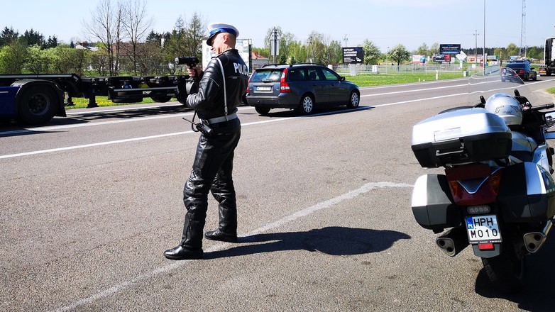 Policyjna kontrola drogowa