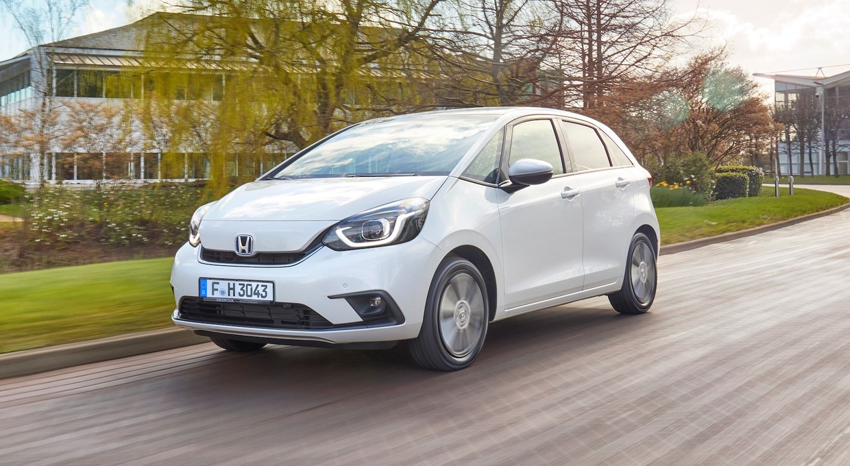 Nowa Honda Jazz z centralną poduszką powietrzną