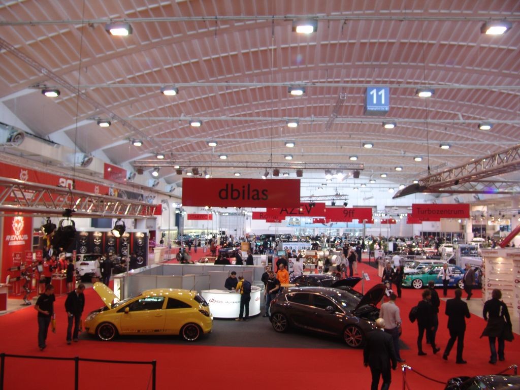 Essen Motor Show 2010: premiery w blasku tuningu, designu i modelek
