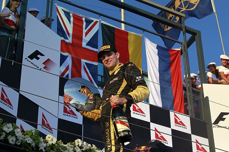 Grand Prix Australii 2011: Vettel znokautował rywali, Pietrow rewelacyjnie zastąpił Kubicę (relacja, wyniki)