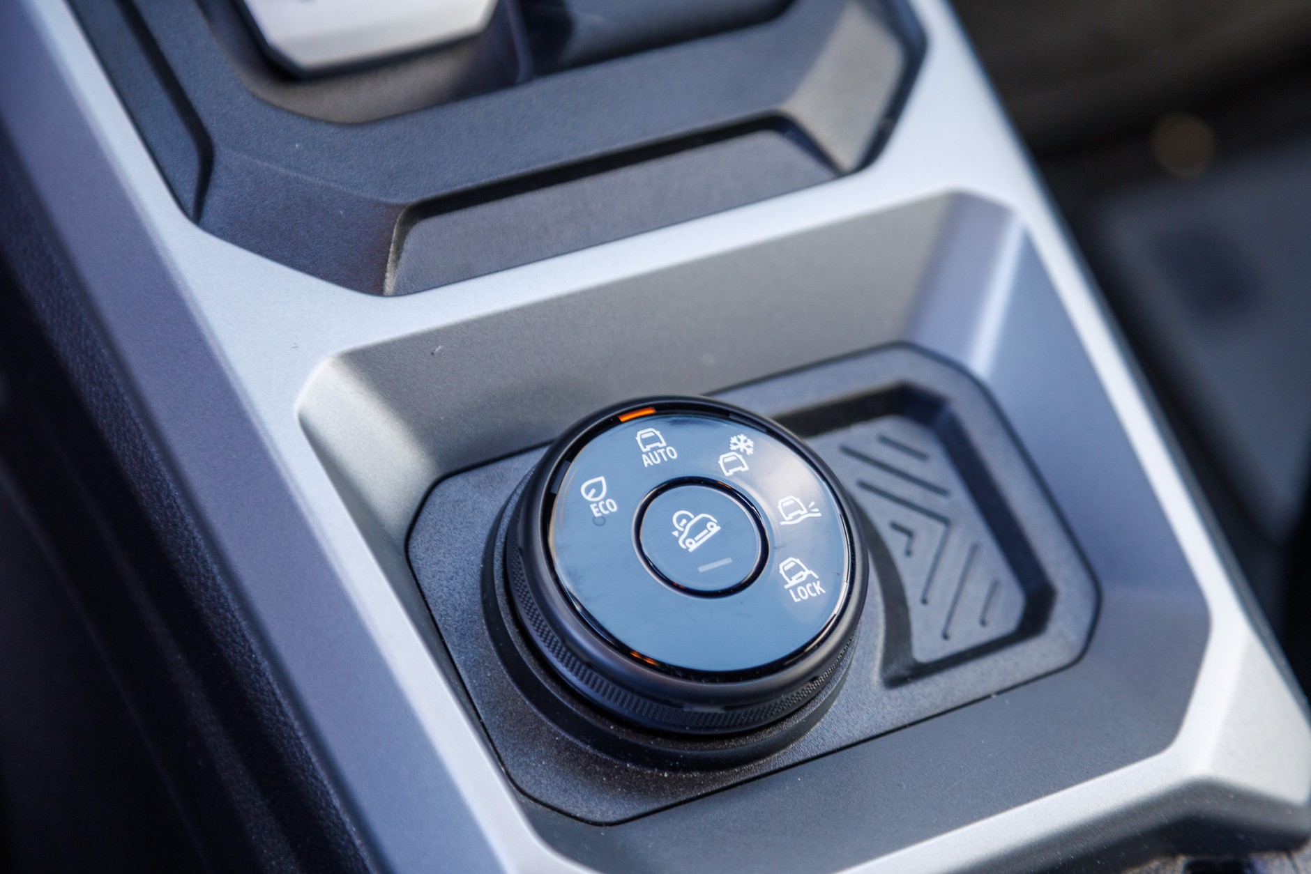 2026 Dacia Duster Hybrid-G 150 4x4