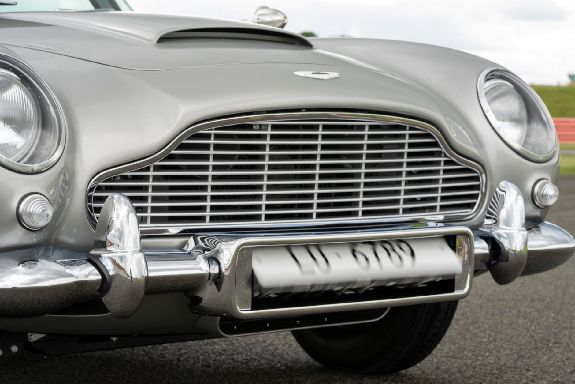 Aston Martin DB5 Goldfinger Continuation
