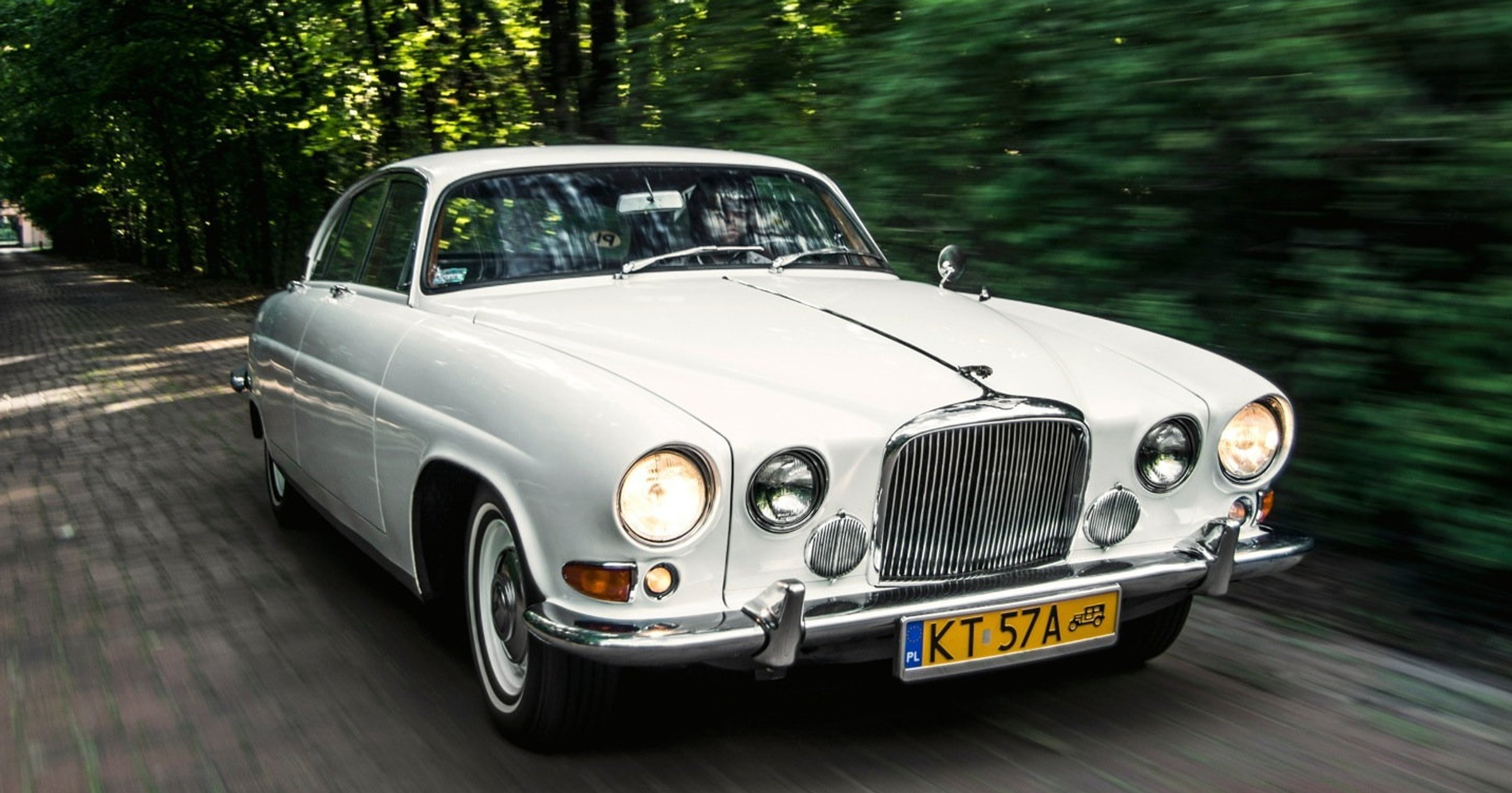 Jaguar Cyrankiewicza powraca do Warszawy