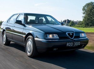 Alfa Romeo 164 Super - klasyk, który zmienił historię