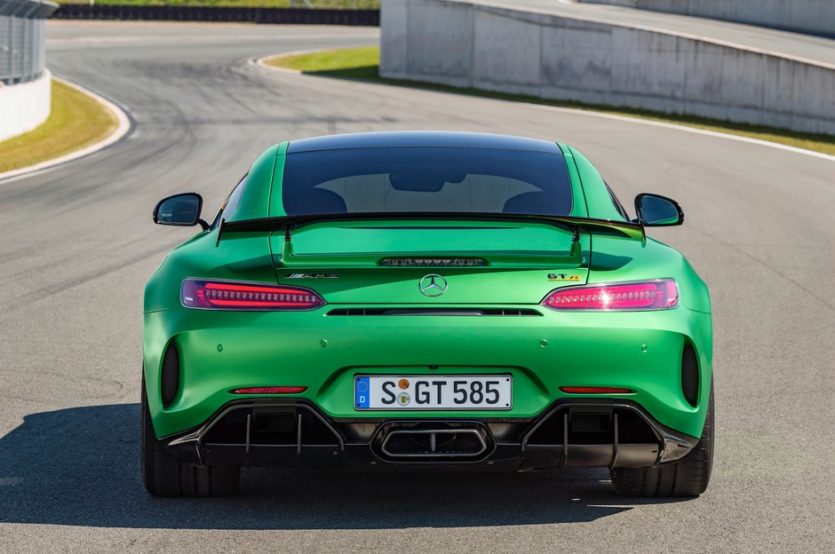 Mercedes-AMG GT R