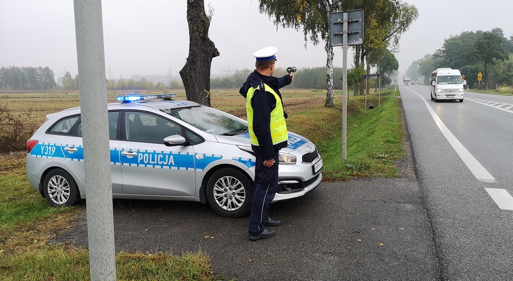 Kontrola prędkości – dystans pomiarowy to nawet 800 metrów!