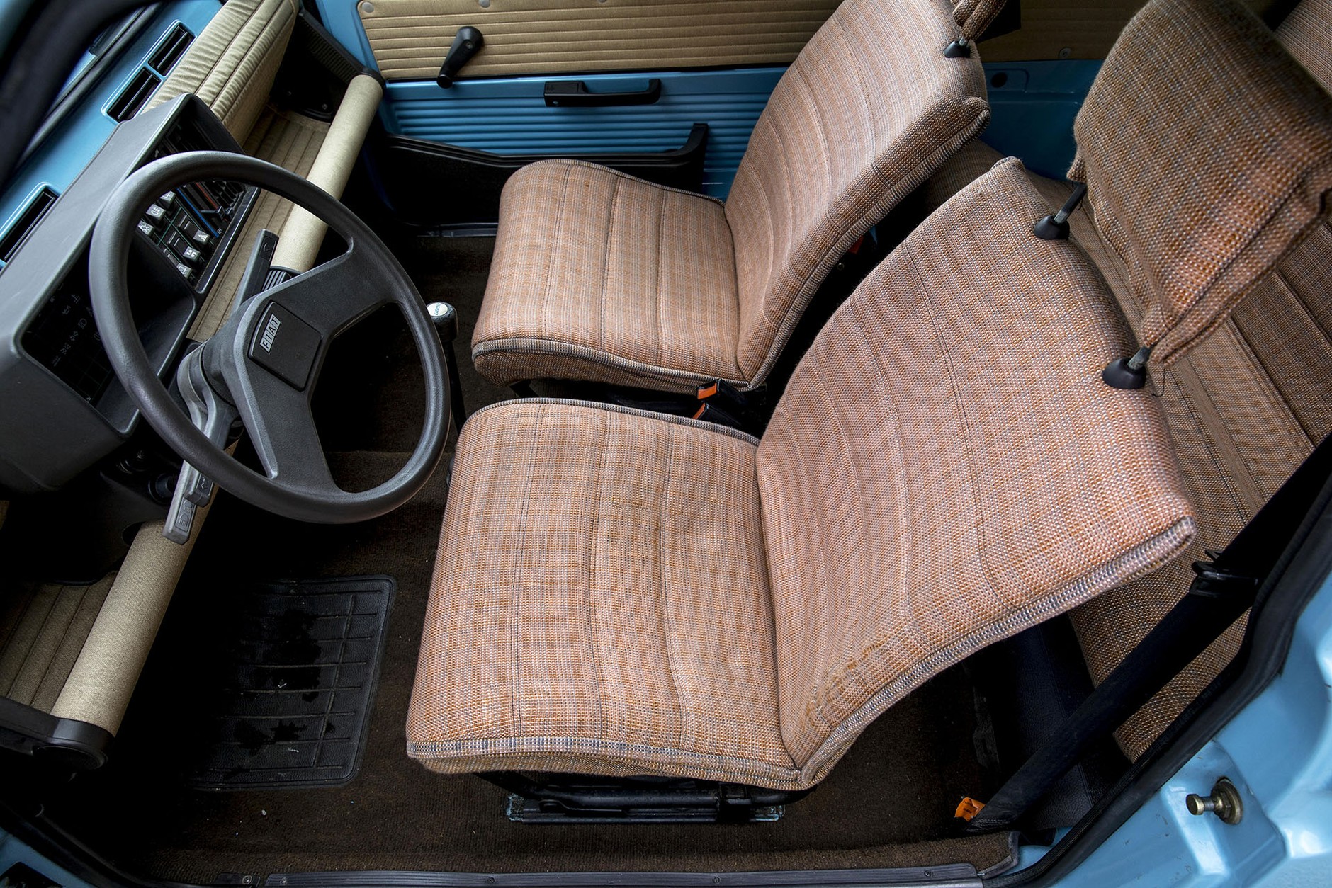 Fiat Panda 45 - w tym aucie znajdziecie tylko to co niezbędne