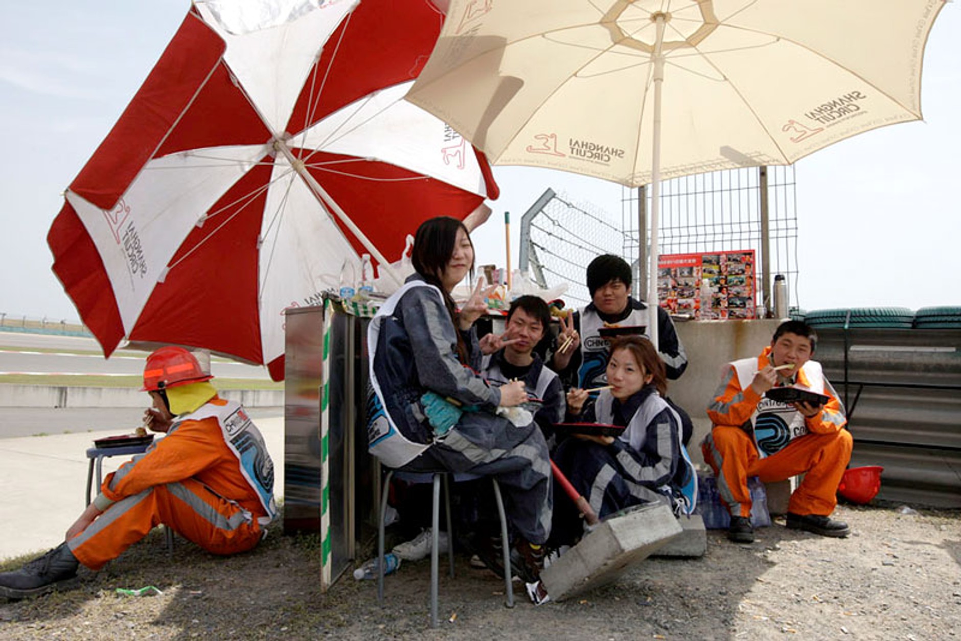 Grand Prix Chin 2009: kulisy wyścigu fotografował Jiří Křenek