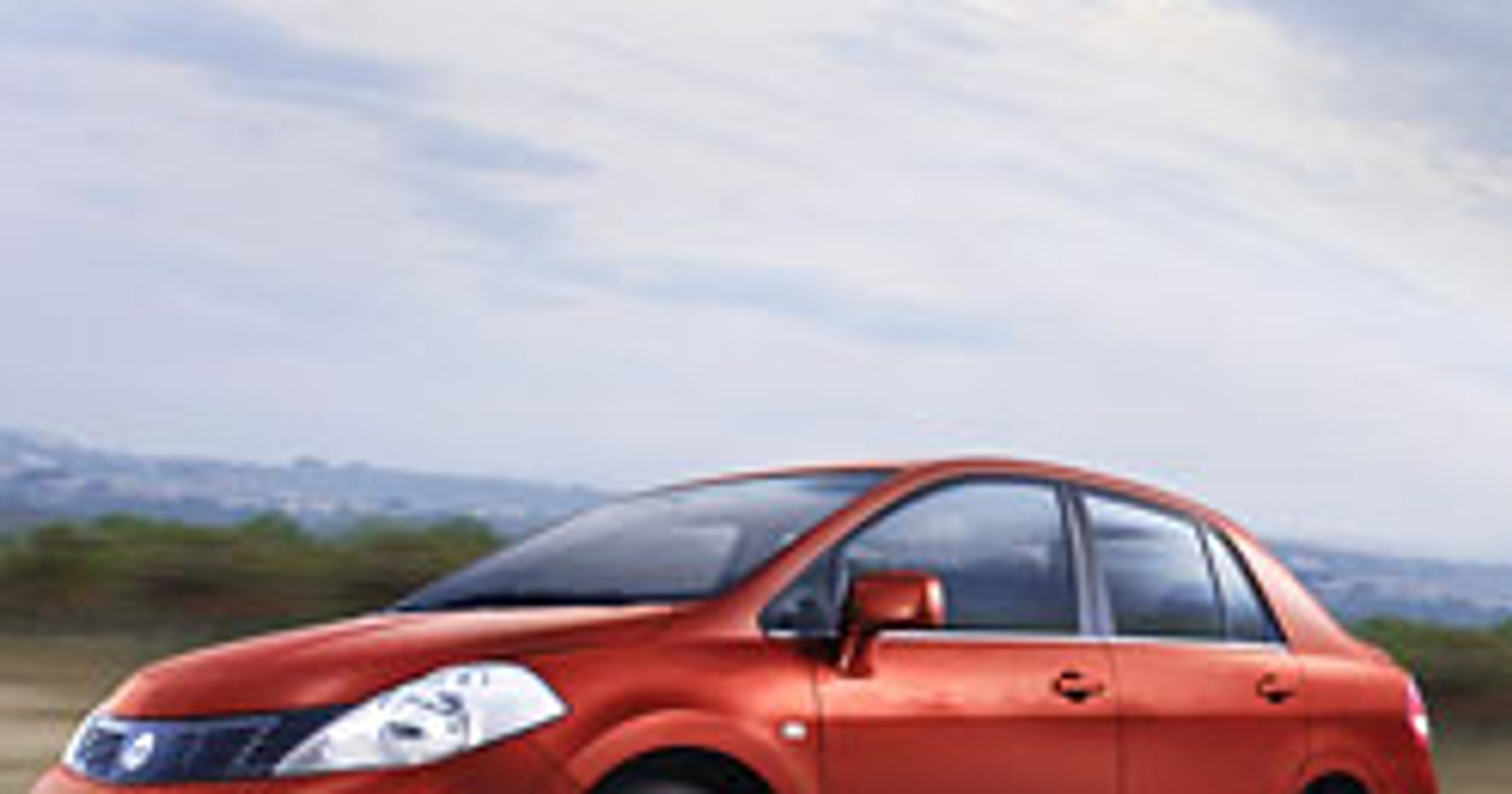 Dodge Trazo C1.8: Nissan Tiida dla Ameryki Południowej