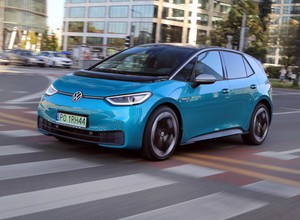 Volkswagen ID.3 - tańsze i słabsze wersje trafiają do Polski